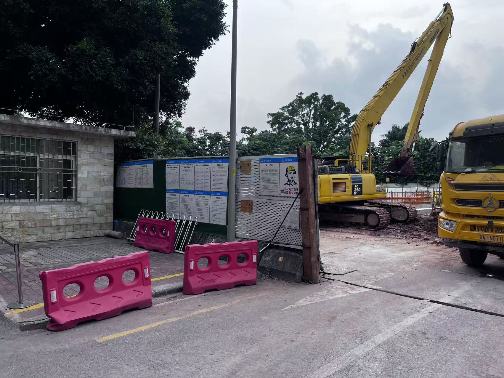 广州白云某工程公司项目部复印机租赁案例——德印助力工地项目高效办公 广州白云某工程公司项目部复印机租赁案例——德印助力工地项目高效办公